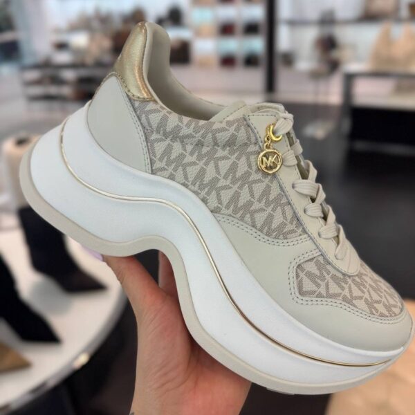 Zapatilla Arla vainilla